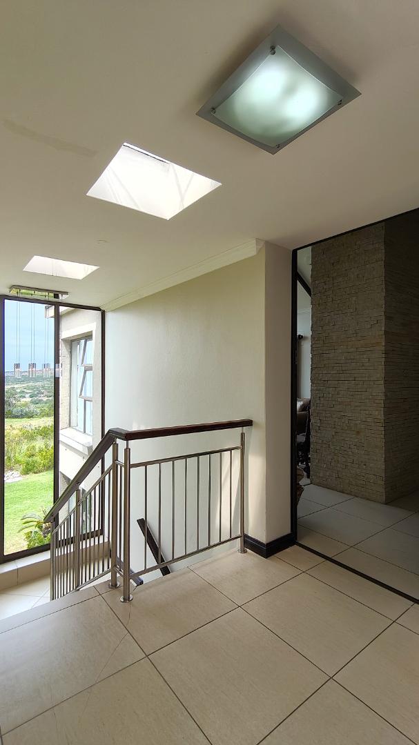 5 Bedroom Property for Sale in Num Num Cape Estate Western Cape